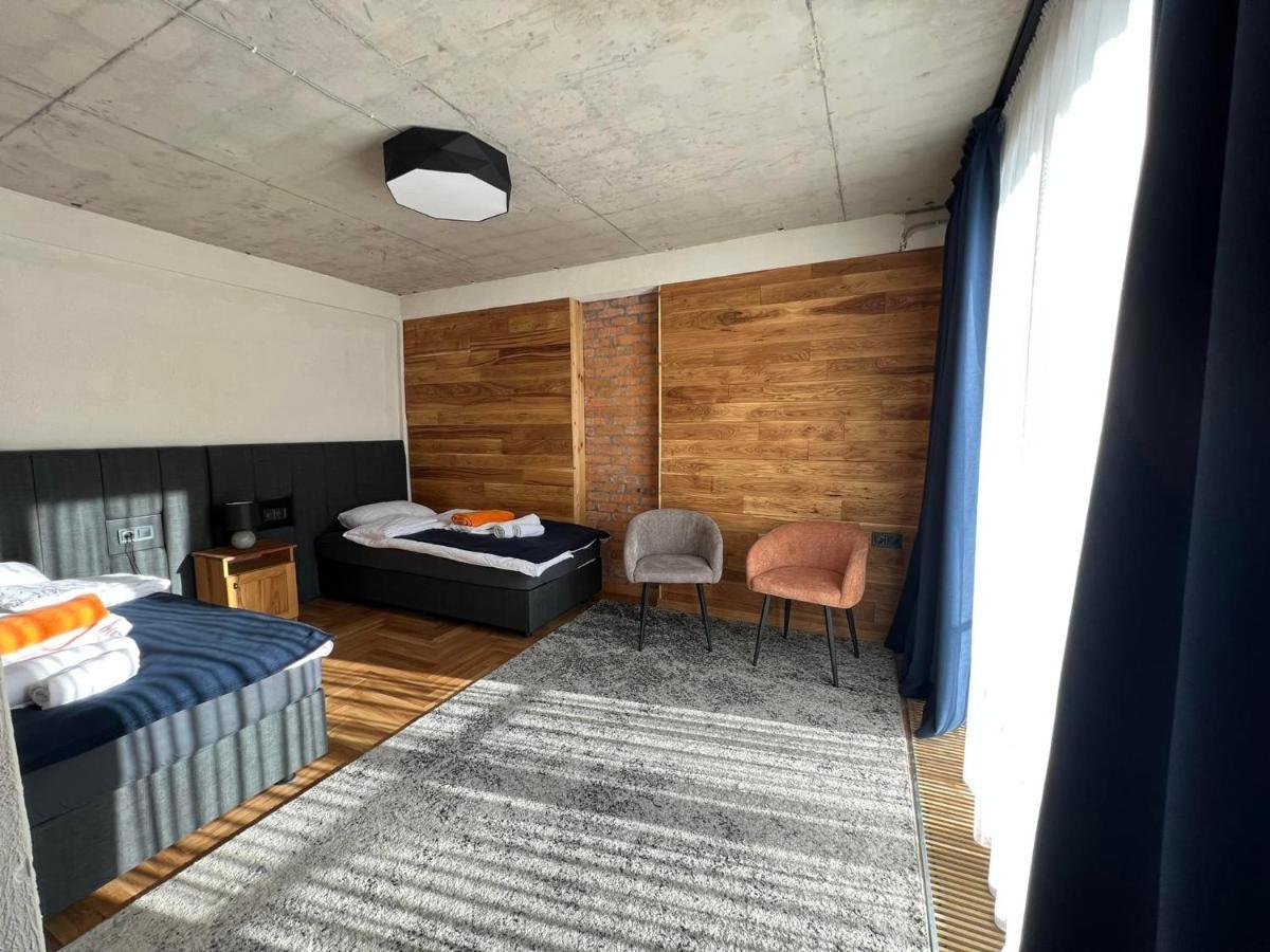 The Pioneers Hotel Bakhmaro Bagian luar foto
